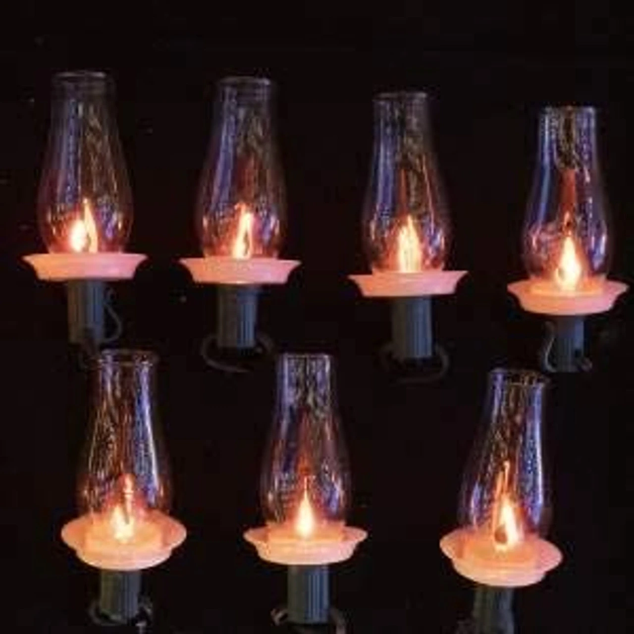 Kurt Adler 7-Light C7 Flicker Flame Bulb Light Set 4 Kurt Adler 7-Light C7 Flicker Flame Bulb Light Set - Image 2