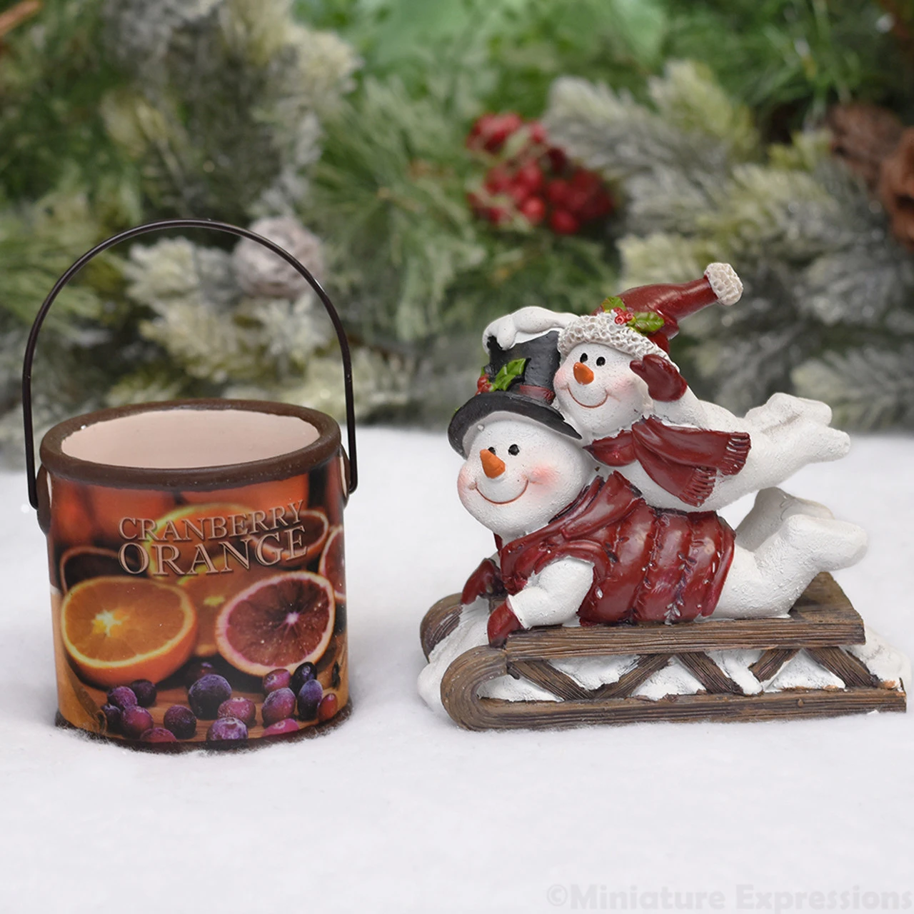 Willies Sledding Snowmen Figurine And Cranberry Orange Scented Candle Christmas 5 Willies Sledding Snowmen Figurine And Cranberry Orange Scented Candle Christmas - Image 3
